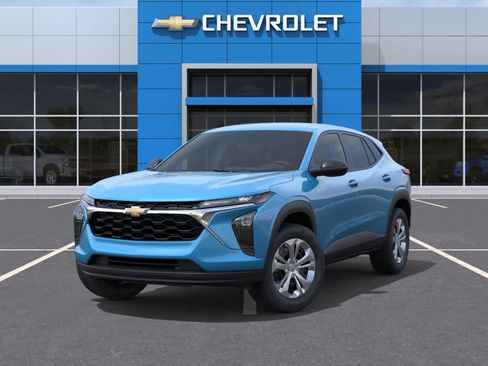 New 2026 Chevrolet Trax LS FWD image 6