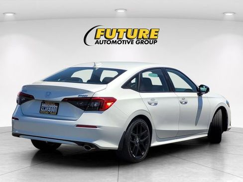 Used 2024 Honda Civic Sport image 4