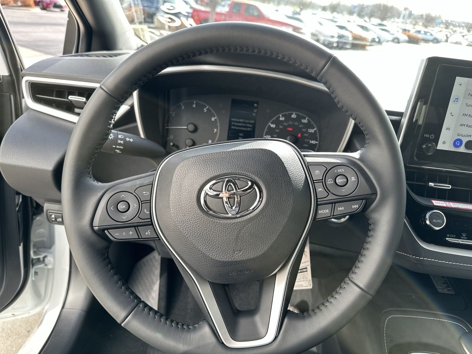 Used 2025 Toyota Corolla SE w/ SE Package FWD image 21