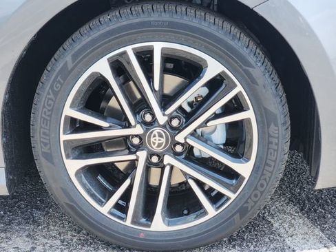 New 2026 Toyota Camry XLE FWD image 9