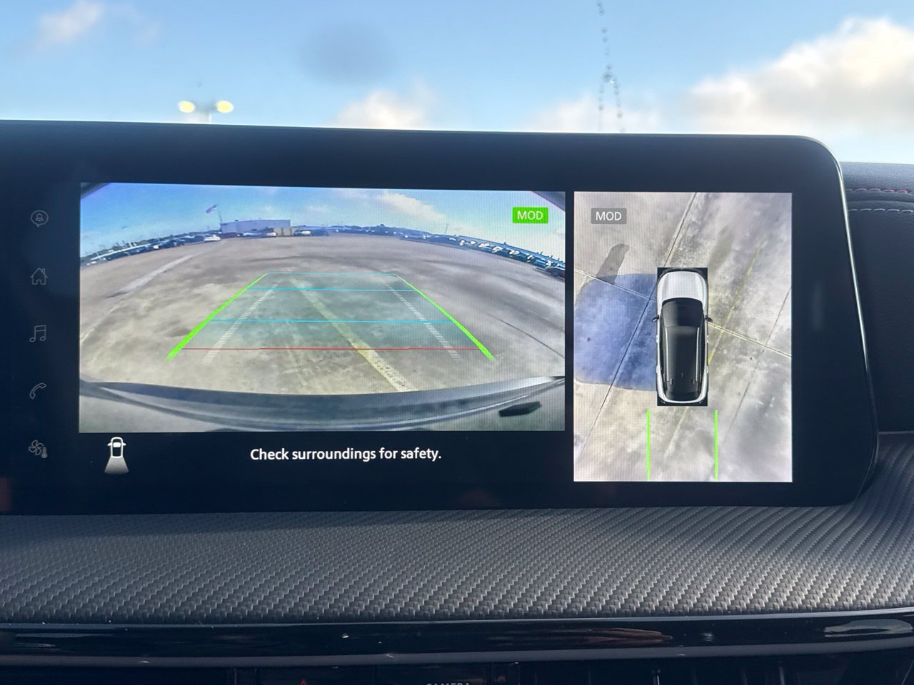 Certified 2025 Nissan Kicks SR FWD image 50