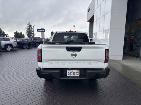 Used 2022 Nissan Frontier S w/ Technology Package image 3