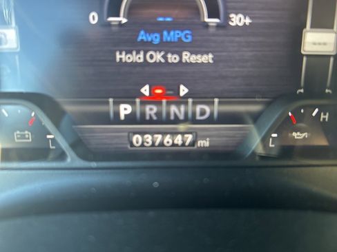 Used 2022 RAM 1500 Limited w/ Body Color Bumper Group image 9