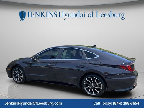Used 2023 Hyundai Sonata Limited FWD image 7
