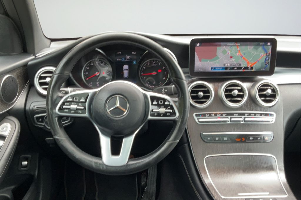 Used 2020 Mercedes-Benz GLC 300 4MATIC w/ Parking Assistance Package image 12