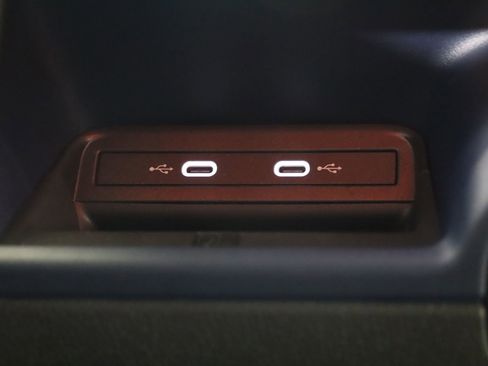 New 2025 Volkswagen ID. Buzz Pro S image 34