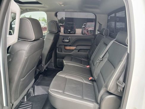 Certified 2018 Chevrolet Silverado 1500 High Country AWD/4WD image 14