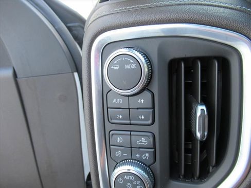 Used 2021 GMC Sierra 1500 SLT w/ SLT Convenience Package image 26