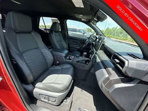 Used 2025 Toyota 4Runner TRD Off-Road Premium AWD/4WD image 21
