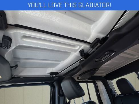Used 2022 Jeep Gladiator Mojave w/ LED Lighting Group image 34