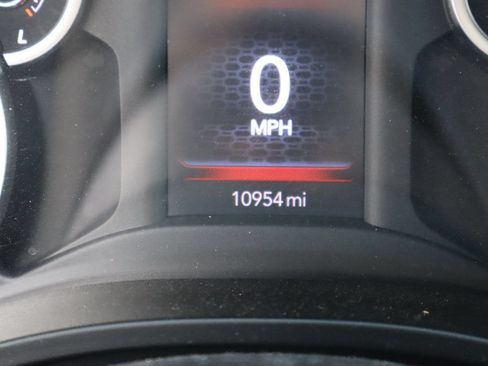 Used 2025 RAM 1500 Lone Star RWD image 9