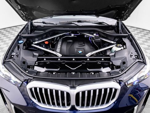 Used 2026 BMW X5 xDrive40i AWD/4WD image 21