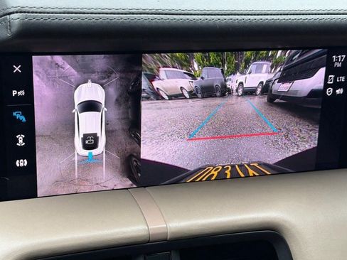 Used 2021 Porsche Taycan 4S image 27