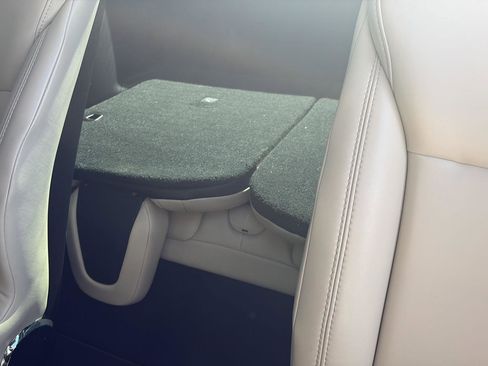 Used 2018 Tesla Model X 100D image 14