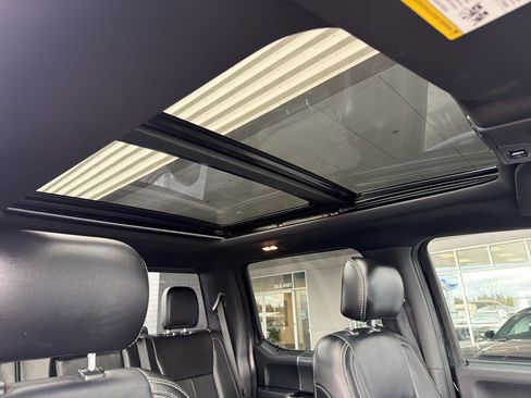 Used 2020 Ford F150 Lariat w/ Equipment Group 502A Luxury image 13