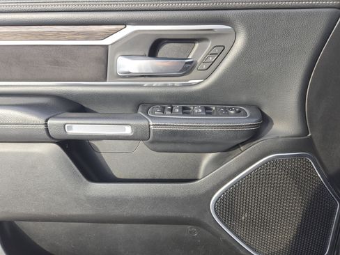 Used 2020 RAM 1500 Laramie image 26