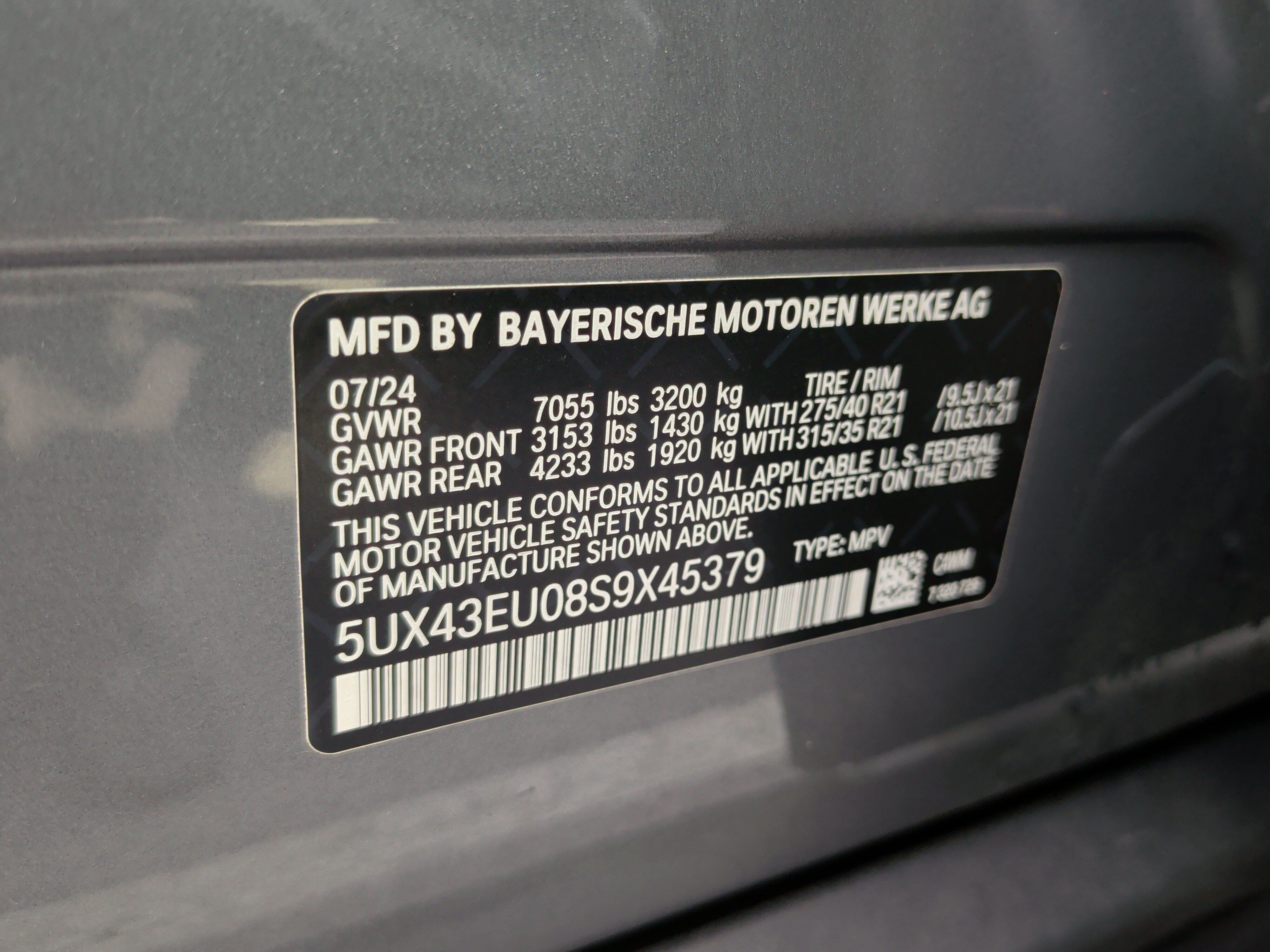 Used 2025 BMW X5 xDrive50e AWD/4WD image 40