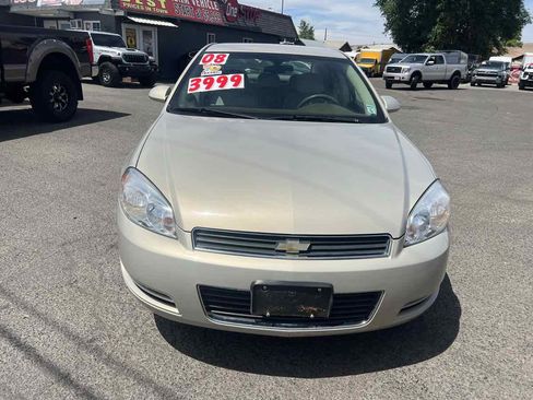 Used 2008 Chevrolet Impala LT FWD image 2