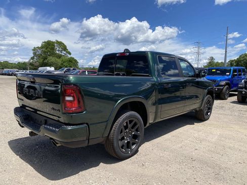 New 2026 RAM 1500 Laramie AWD/4WD image 3