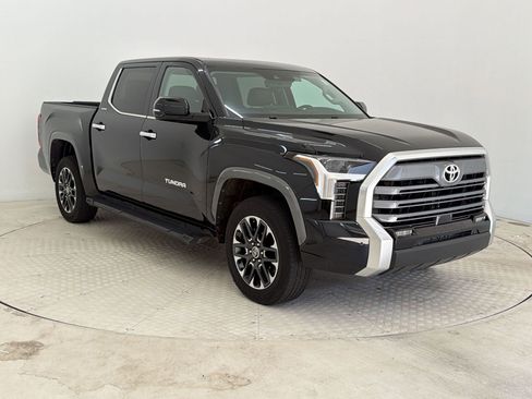 Used 2023 Toyota Tundra Limited w/ Power Package AWD/4WD image 7