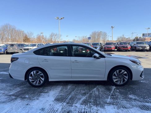 Used 2023 Subaru Legacy Limited image 6