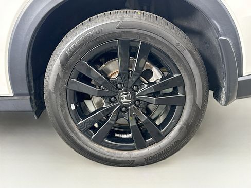 Used 2026 Honda HR-V Sport image 11