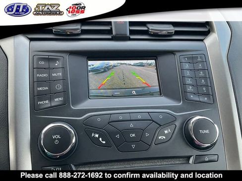 Used 2018 Ford Fusion S image 17