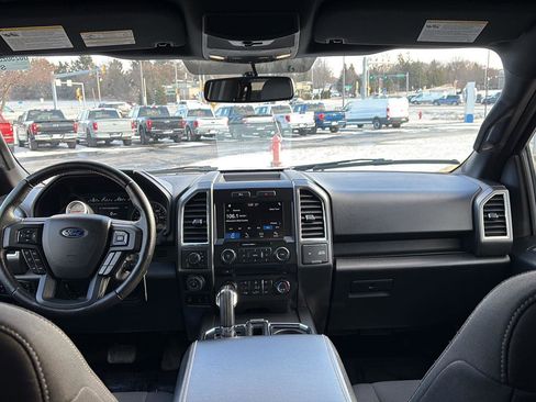 Used 2016 Ford F150 XLT w/ Equipment Group 302A Luxury image 10