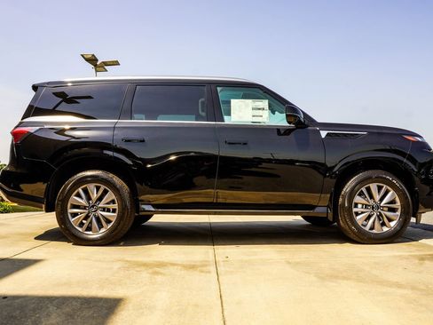 New 2026 INFINITI QX80 Pure AWD/4WD image 6