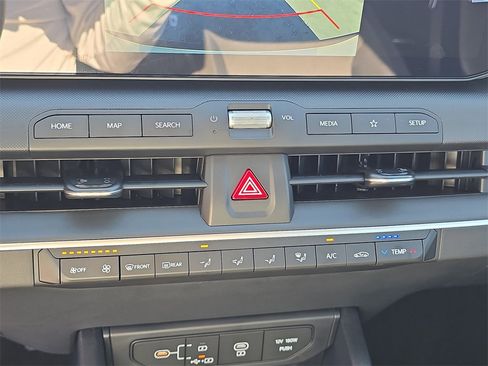 New 2025 Kia K4 LXS image 26