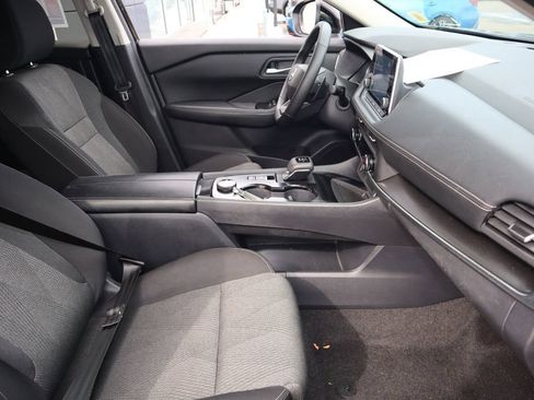 Certified 2025 Nissan Rogue SV AWD/4WD image 25