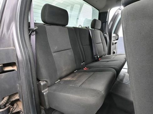 Used 2011 Chevrolet Silverado 2500 LT w/ Interior Plus Package AWD/4WD image 37