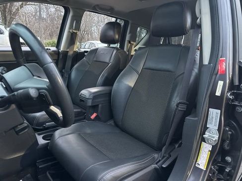 Used 2016 Jeep Compass 75th Anniversary w/ Power Value Group image 7