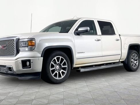 Used 2015 GMC Sierra 1500 Denali w/ Driver Alert Package AWD/4WD image 1