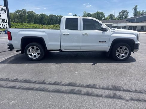 Used 2016 GMC Sierra 1500 SLE AWD/4WD image 9