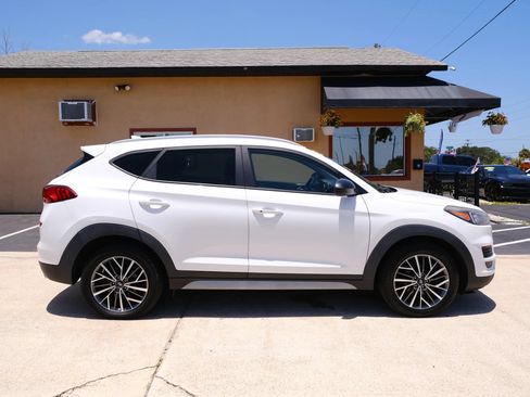 Used 2019 Hyundai Tucson SEL w/ Cargo Package AWD/4WD image 4