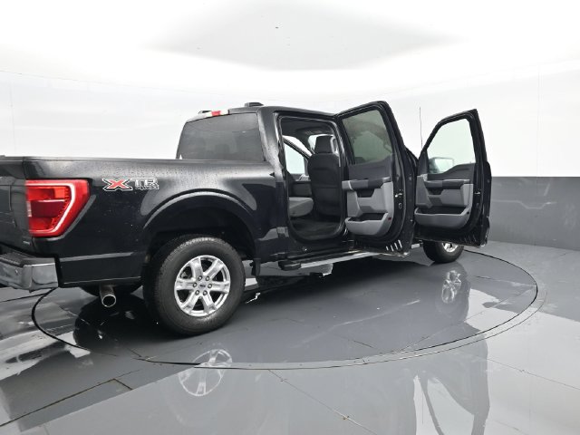 Used 2022 Ford F150 XLT w/ XTR Package AWD/4WD image 27