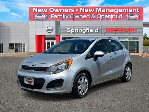 Used 2015 Kia Rio LX FWD image 2