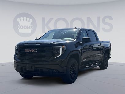 New 2026 GMC Sierra 1500 Elevation w/ Elevation Select Package