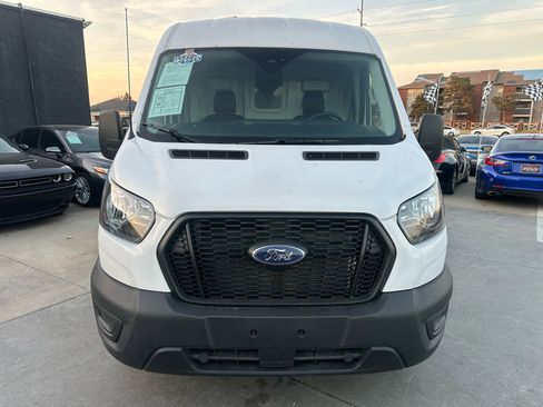 Used 2023 Ford Transit 250 Medium Roof AWD image 2