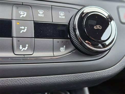 New 2025 Buick Envista Preferred w/ Convenience I Package image 26