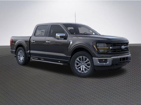 New 2026 Ford F150 XLT w/ Equipment Group 303A High AWD/4WD image 7