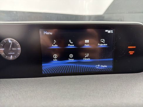 Used 2019 Lexus UX 250h image 18