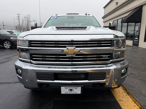 Used 2019 Chevrolet Silverado 3500 LTZ w/ Duramax Plus Package image 7