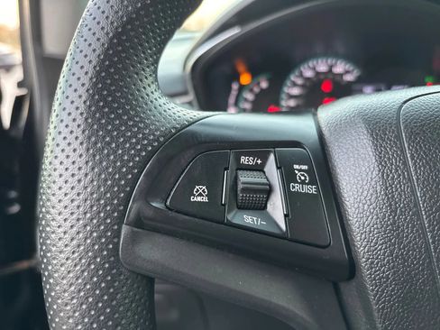 Used 2020 Chevrolet Trax LS w/ Tint and Cruise Package AWD/4WD image 16