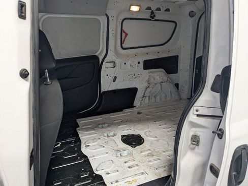 Used 2020 RAM ProMaster City Tradesman FWD image 22