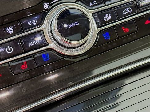 Certified 2023 Lincoln Nautilus Reserve w/ Luxury Package image 24