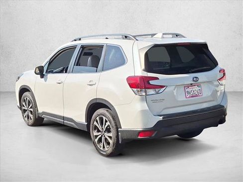 Used 2023 Subaru Forester Limited AWD/4WD image 6