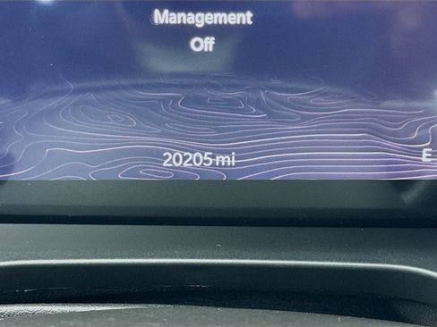 Used 2023 Jeep Grand Cherokee Altitude AWD/4WD image 8