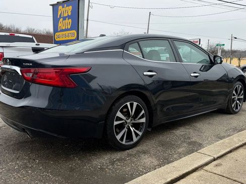 Used 2017 Nissan Maxima Platinum image 6
